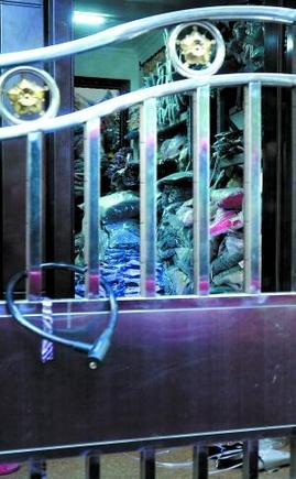 淘寶網(wǎng)眾多實(shí)體店扎堆別墅引小區(qū)住戶抱怨