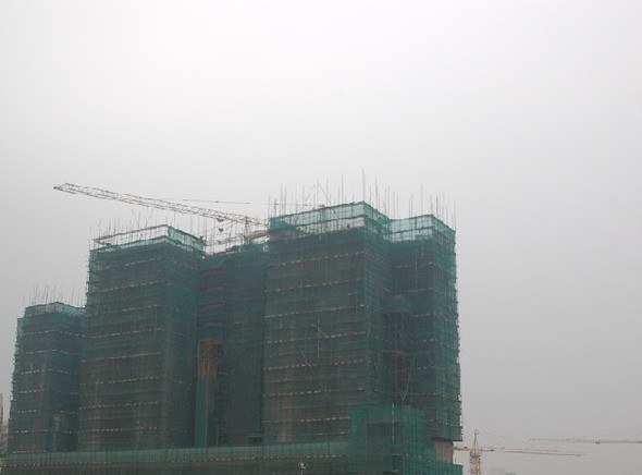 售樓小姐曝寒冬里的坑爹招數