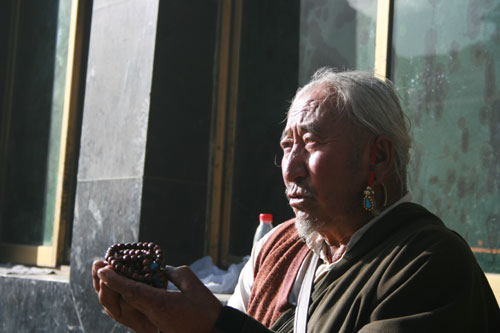 拉薩迎來薩嘎達瓦(Sagadawa)佛教盛典