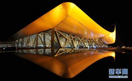 昆明新機場燈光景觀工程啟用