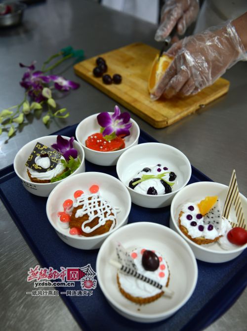 記者全程跟蹤三萬英尺上航空餐制作流程