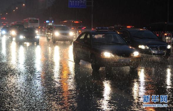 北京發布暴雨藍色預警 31日部分地區仍有大到暴雨