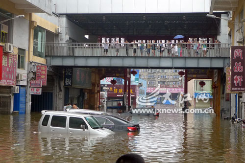 現場直擊：景德鎮頂住了特大暴雨侵襲[圖]