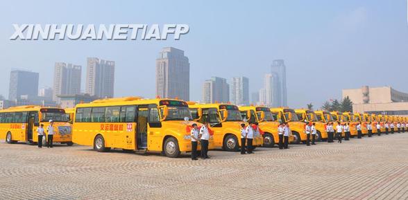 山東青島70輛新能源專業校車投入使用