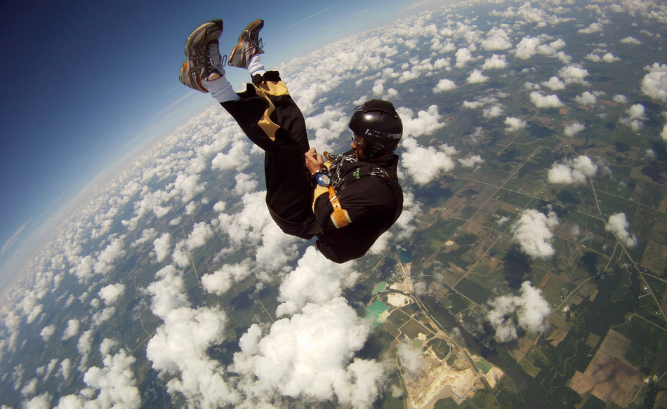 挑戰(zhàn)人類極限 盤點(diǎn)世界各地奇聞怪事