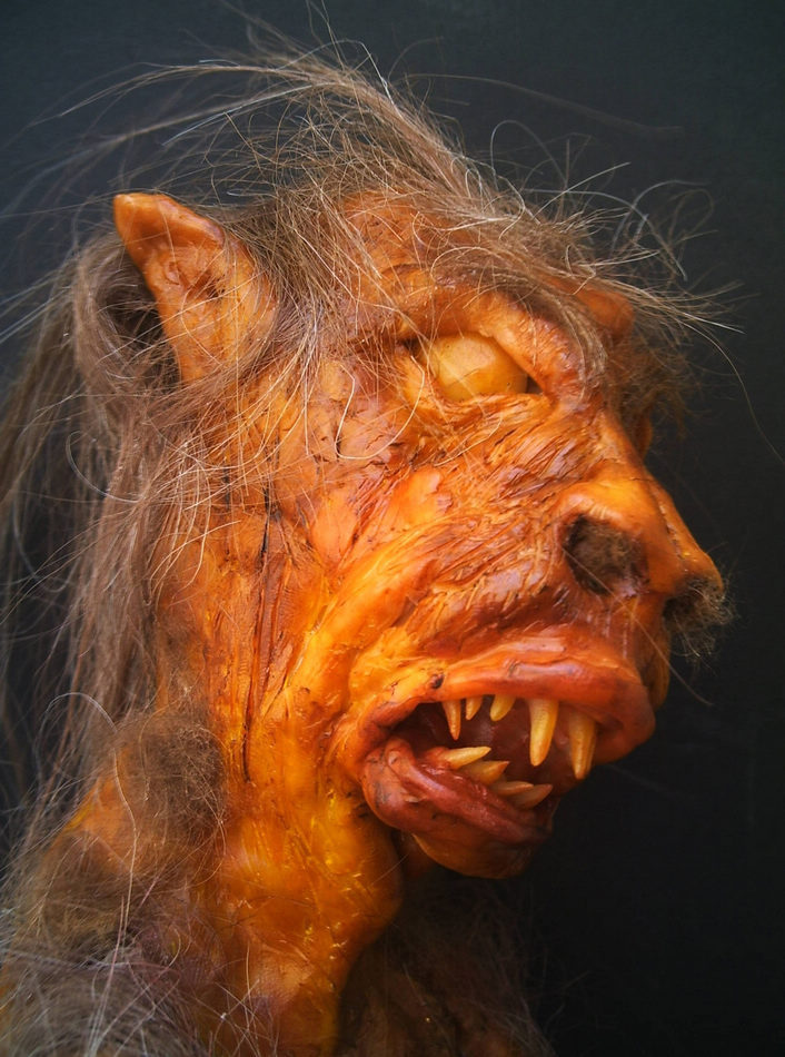 挑戰(zhàn)人類(lèi)極限 盤(pán)點(diǎn)世界各地奇聞怪事