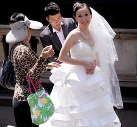 還能再神奇點(diǎn)嗎？游客落下的那些怪異物品（組圖）