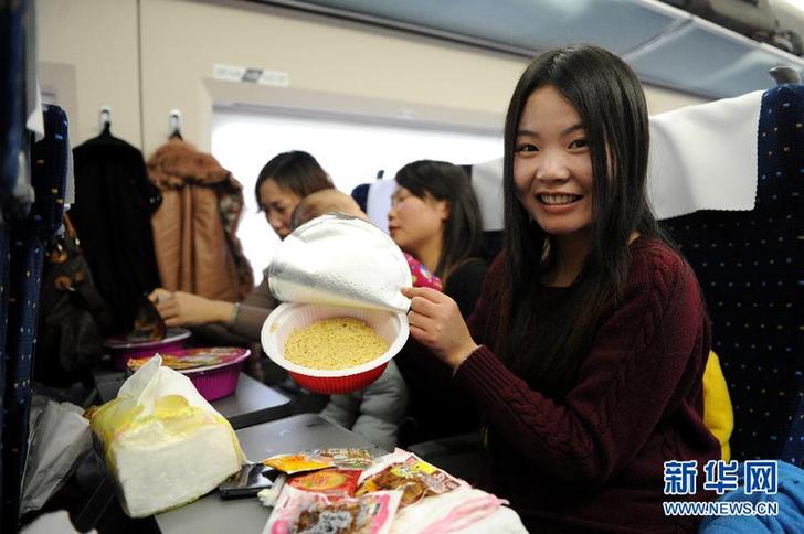 回家的路上，他們這樣省錢