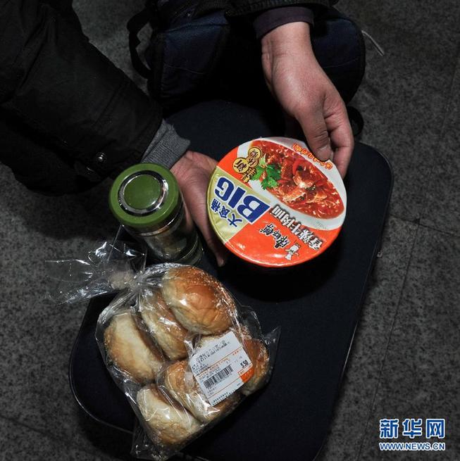 回家的路上，他們這樣省錢