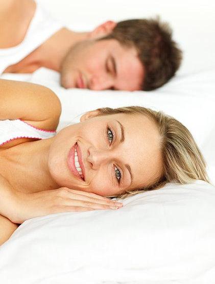 養生：哪種的睡姿的夫妻“最般配”？