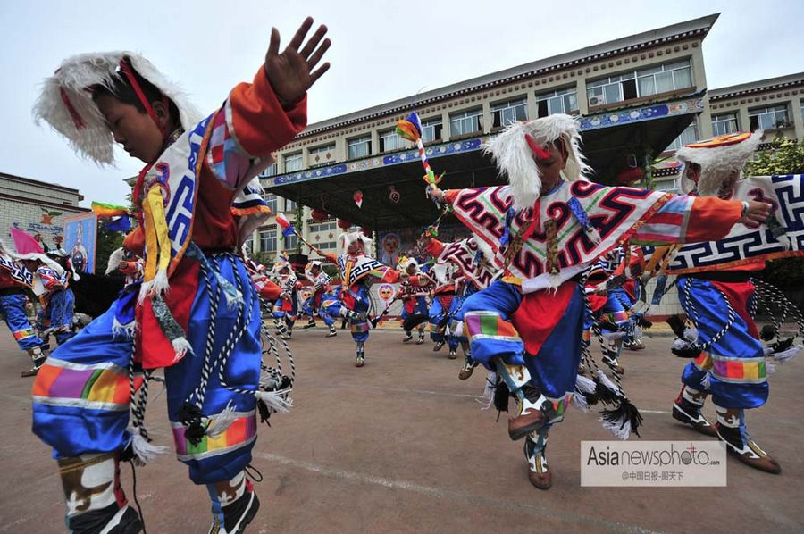 中國日報一周圖片精選：大學(xué)生畢業(yè)設(shè)計展