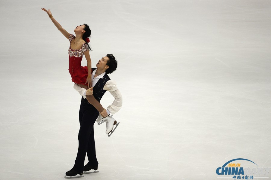 花滑中國杯：中國17歲小將閆涵折桂