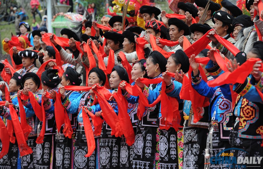 四川理縣羌寨舉行“花兒納吉”賽歌節 歡慶羌歷新年