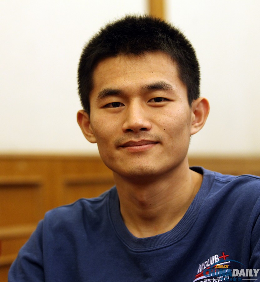 第二批六名潛航員學員正式亮相 包括2名女性