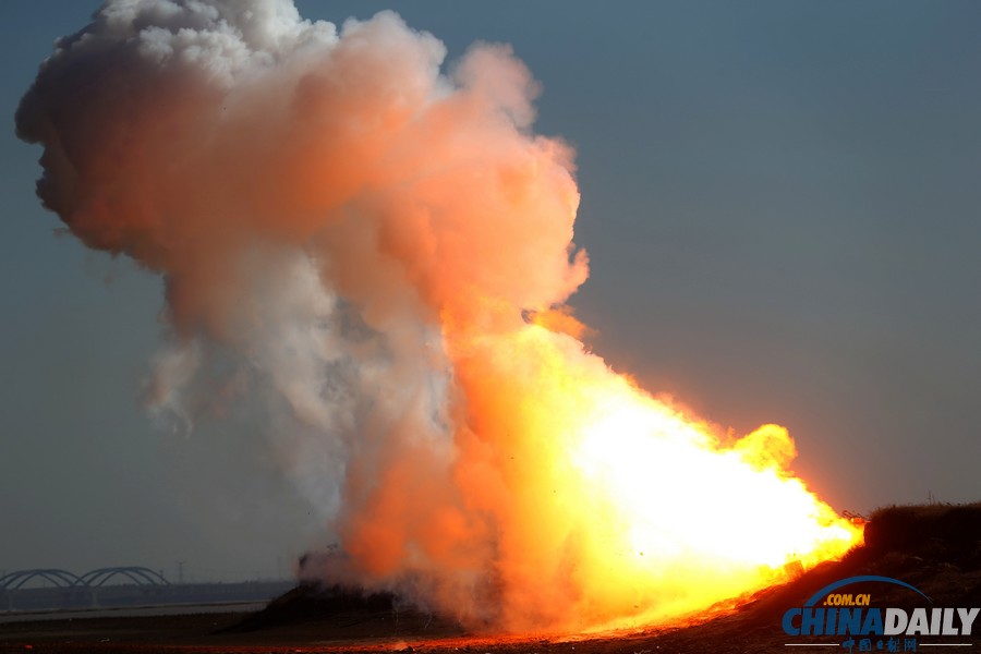 鄭州警方集中銷毀13萬發廢棄彈藥