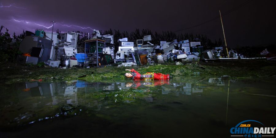 探訪北京郊外“廢品村”