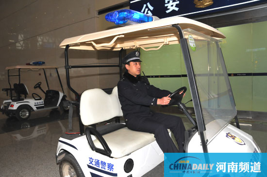 春運16日開啟 鄭州鐵路局增設32臺售（?。┢睓C