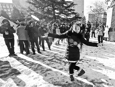 北電表演系開(kāi)考 現(xiàn)場(chǎng)抓鬮定考官