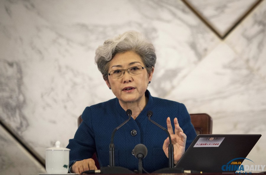 十二屆全國(guó)人大二次會(huì)議舉行新聞發(fā)布會(huì) 傅瑩答記者問(wèn)