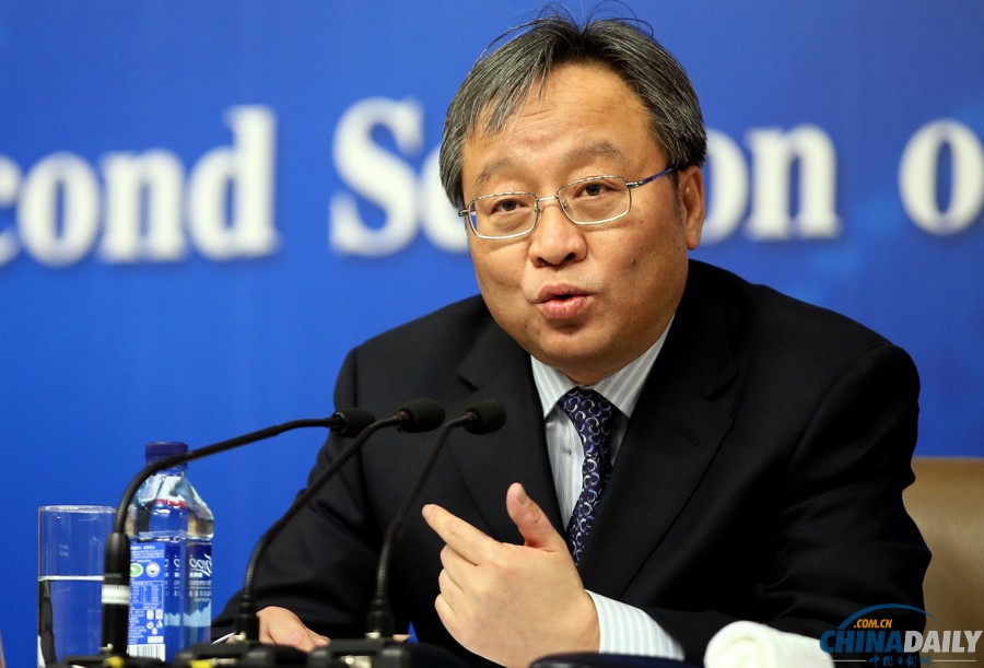 財政部部長樓繼偉、副部長張少春答記者問