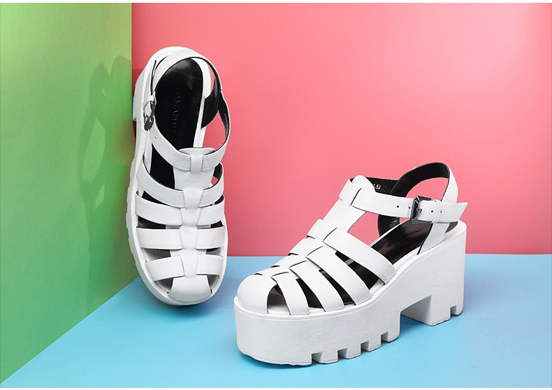 KOMANIC柯瑪妮克， 同步全球時尚