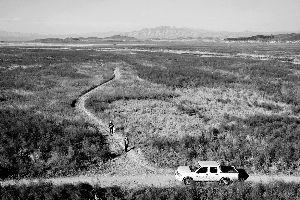 北京密云水庫(kù)兩年退耕10萬(wàn)畝 擬建圍網(wǎng)阻擋游客