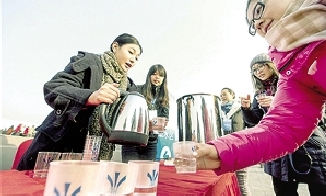 南水北調夢實現 京城暢飲丹江水