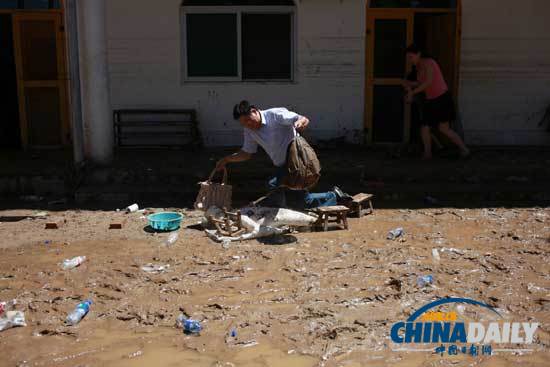 現場直擊：暴雨后的北京