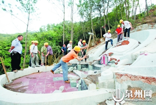 藏身清源山4座“活人墓”被搗毀 其余新墓限期遷出