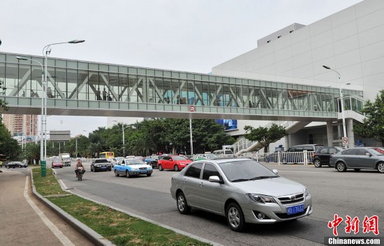 廈門首座帶空調人行天橋啟用 斥資1500萬元