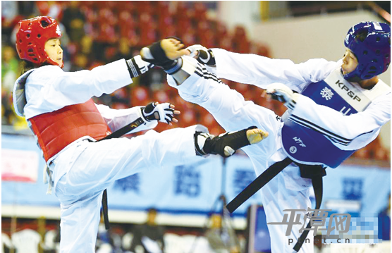 平潭選手魏小菁 斬獲全國(guó)跆拳道錦標(biāo)賽冠軍