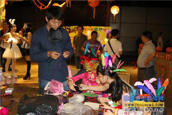 防城港：“鬼怪精靈”齊聚慶萬圣節(jié)