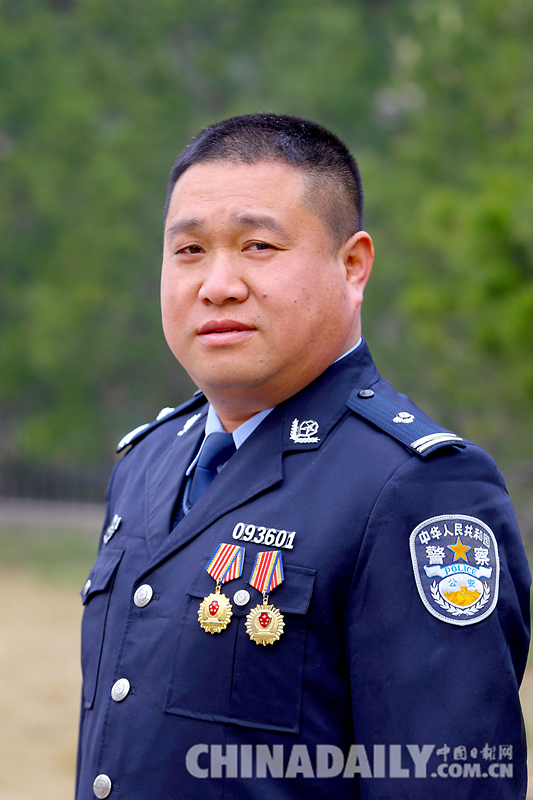 河北省公安廳發(fā)布“2015我做的群眾最滿(mǎn)意的一件事”