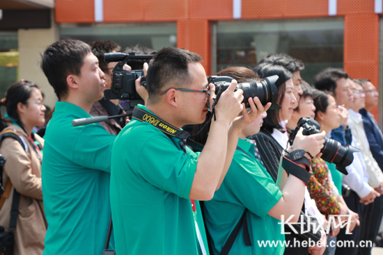 治國理政河北新實踐 網(wǎng)絡(luò)媒體“走轉(zhuǎn)改”活動啟動