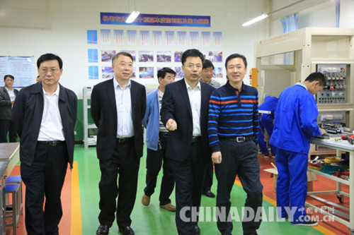 河北省教育廳領導考察遷安職教中心