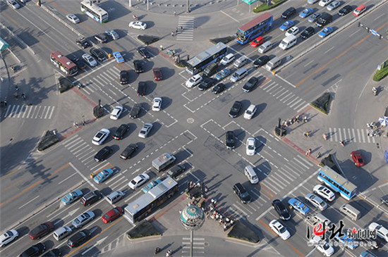 廿七年汗水灑滿交宣路——記邯鄲交警支隊(duì)宣傳科科長張貴民