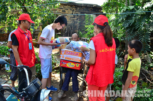 邢臺小云大：洪災中夫妻痛失兩兒 社會舉全力助其渡難關