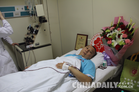 河北“捐髓 ”英雄王靖：咱挨幾針能救別人，值！