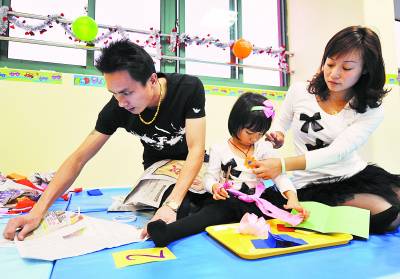 中國年輕一代家長普遍焦慮 將壓力投射到孩子身上