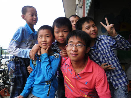 一位支教大學生組建暑假集訓營的苦與樂（圖）