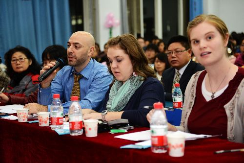 鄭州大學舉行“21世紀杯”全國英語演講比賽校園選拔賽