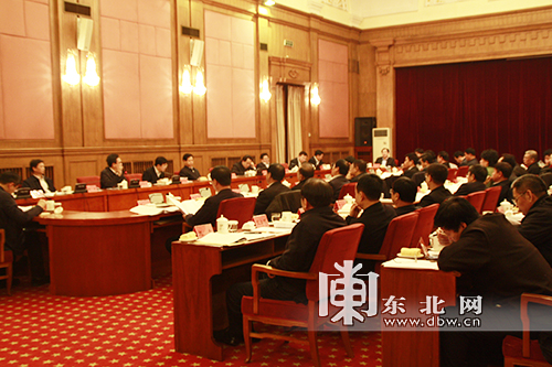 認(rèn)真落實從嚴(yán)治黨責(zé)任 不斷提高全省基層黨建工作水平