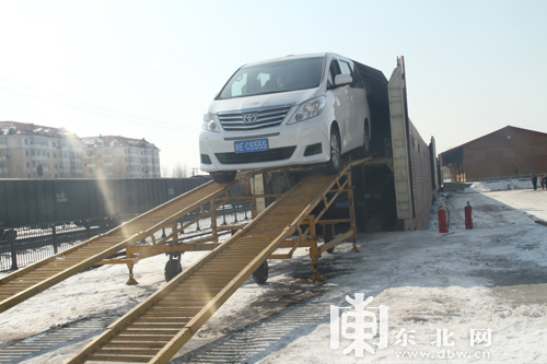 黑龍江省20臺“候鳥”汽車從海南返哈“回巢”