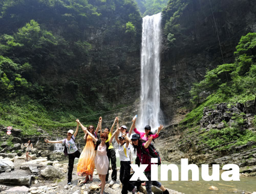 十二問三峽工程 專訪水利部長江水利委員會主任蔡其華