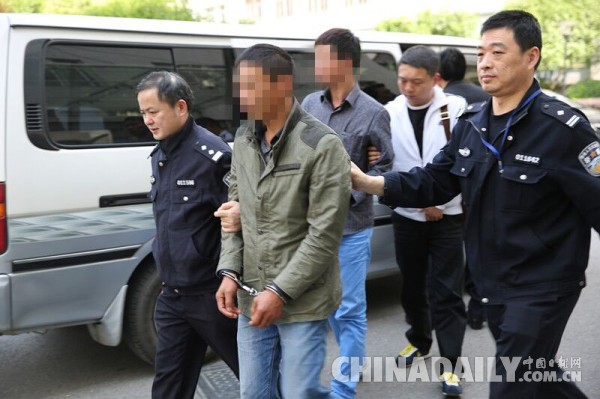 虛開(kāi)增值稅發(fā)票超3億元 犯罪團(tuán)伙藏匿七省仍被一鍋端