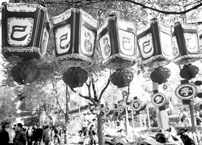 一次性用品退出難原因有三 自帶餐具者不多見