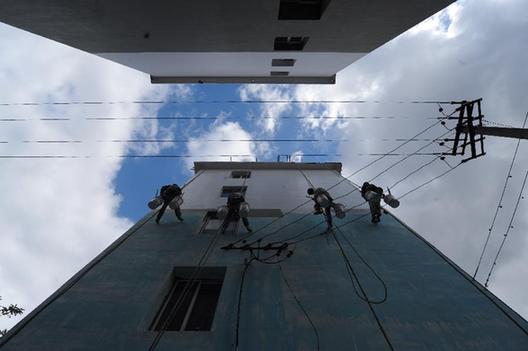 “暖房子”工程:老廠區(qū)迎來新溫暖