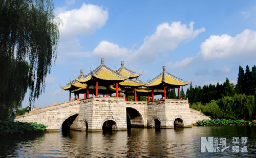 “梅花”過后天空美