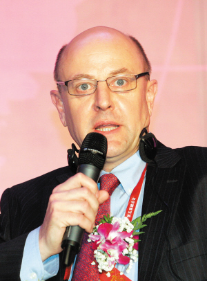 首屆于家堡論壇年會舉行:暢談中國入世十周年