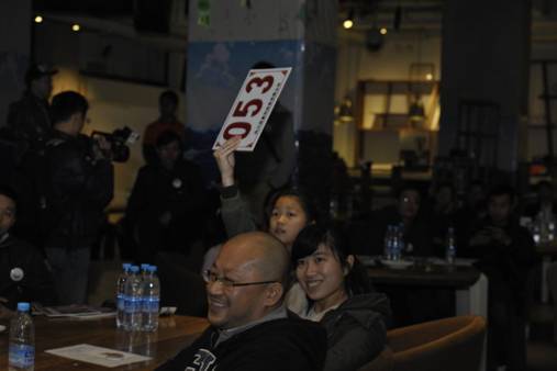 成都東郊記憶舉辦“畫出彩虹”公益兒童繪畫聯展